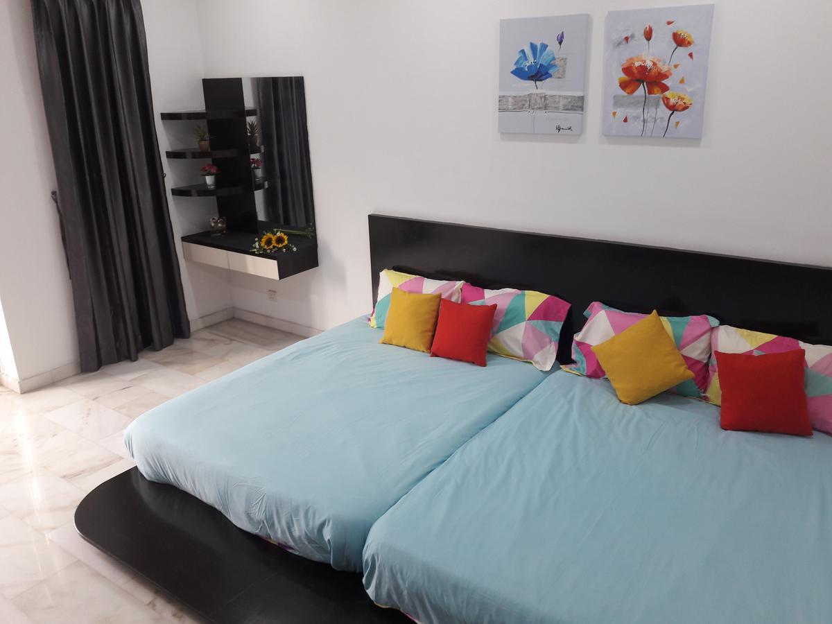 Jb Homestay Bukit Indah Wifi Ciq Mall Legoland Free Parking Johor Bahru Zewnętrze zdjęcie